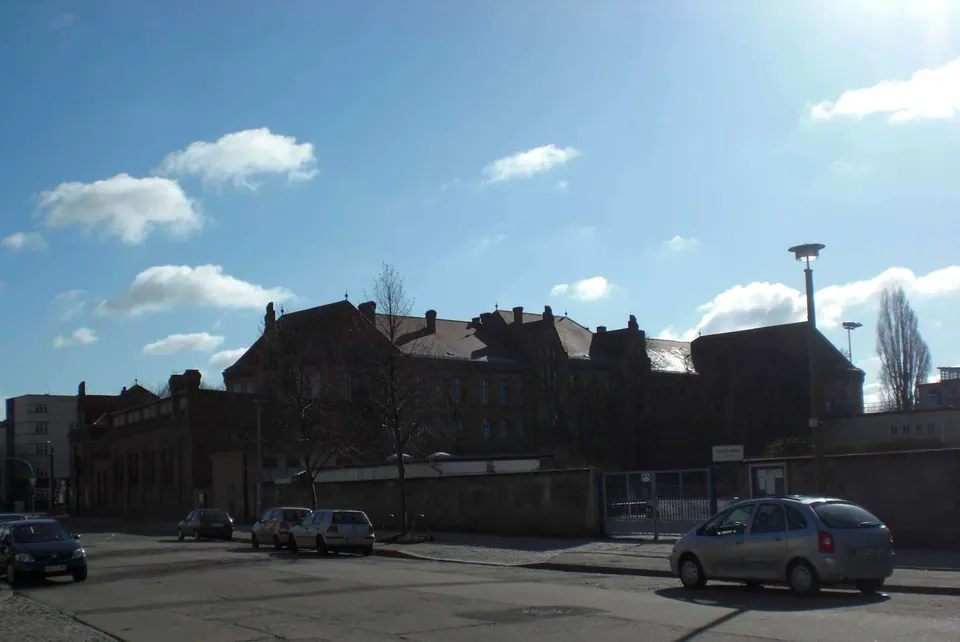 Unser Schulgebäude am Westring